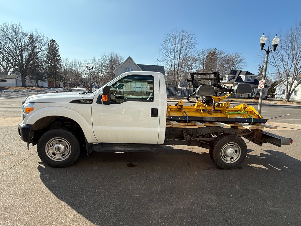 2016 Ford F-250 Image 6