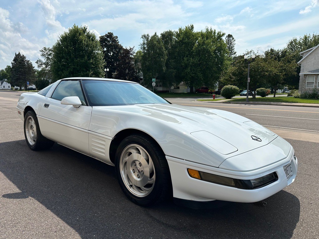 1993 Chevrolet Corvette Image 1