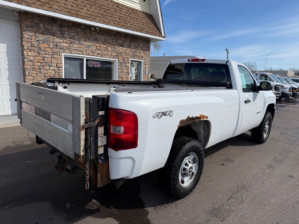 2014 Chevrolet Silverado 1500 Image 3