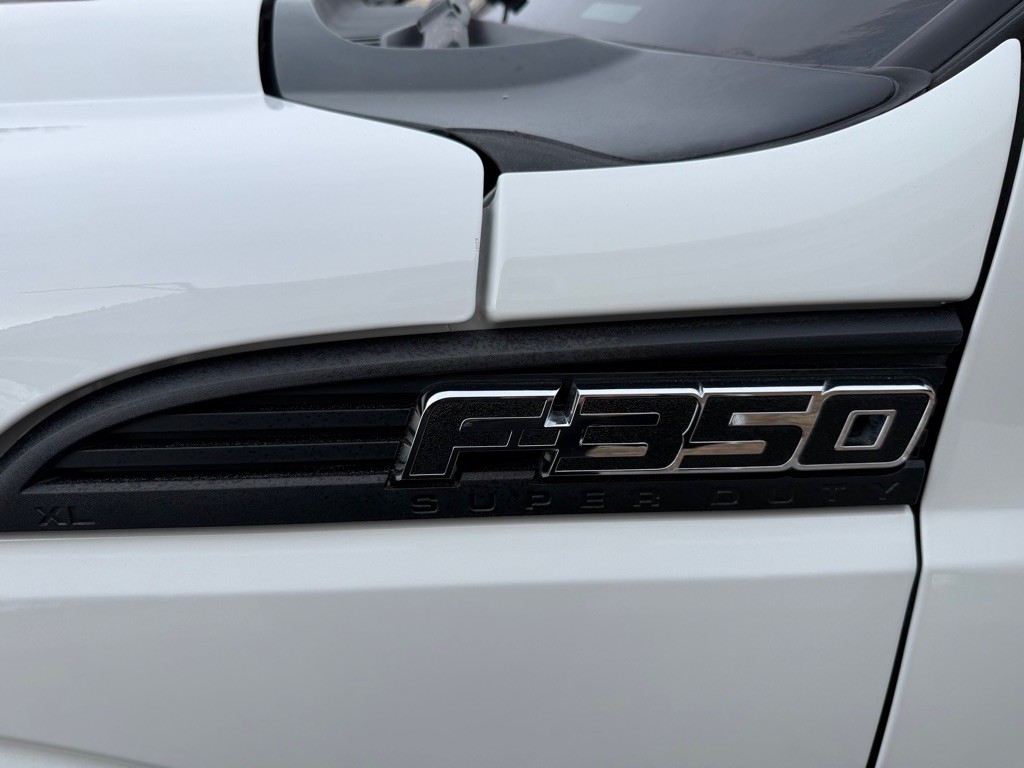 2016 Ford F-350 Image 11