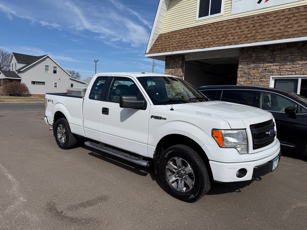 2013 Ford F-150 Image 1