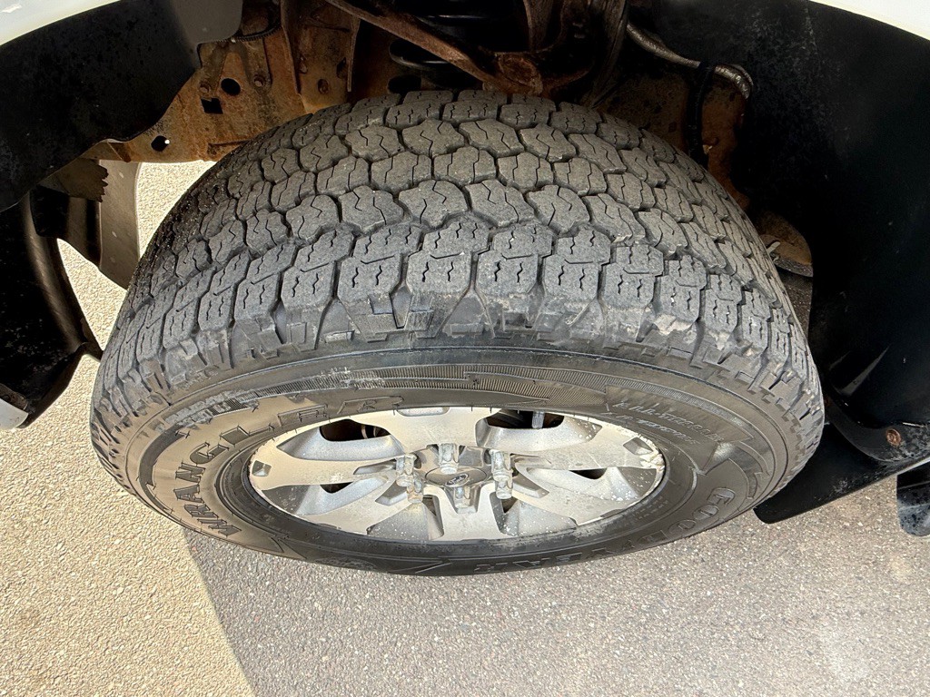 2013 Ford F-150 Image 9