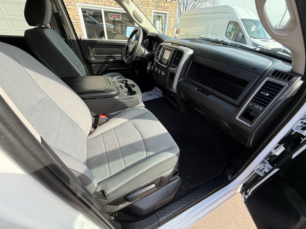 2022 RAM 1500 Image 16