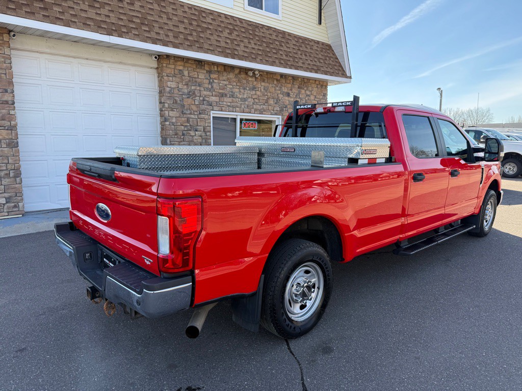 2017 Ford F-250 Image 3