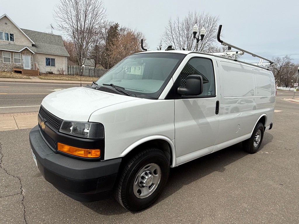 2020 Chevrolet Express Image 7
