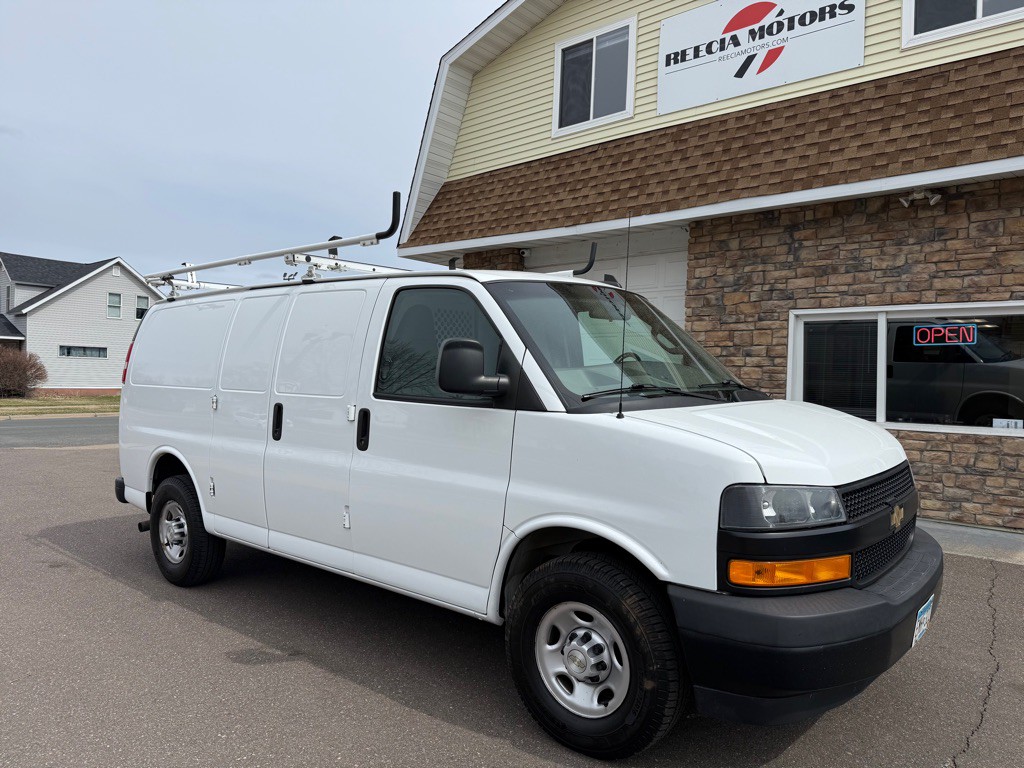 2020 Chevrolet Express Image 6