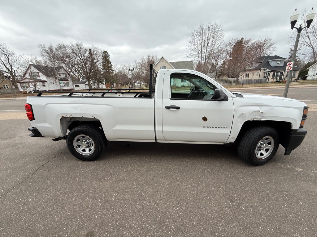 2014 Chevrolet Silverado 1500 Image 2