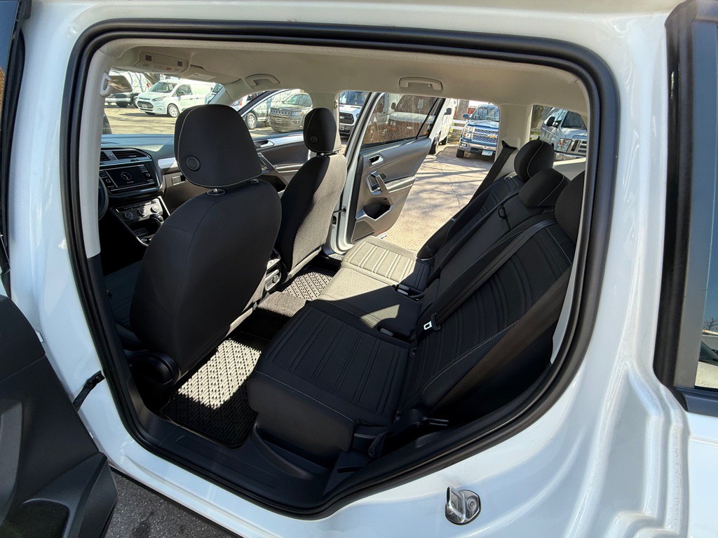 2022 Volkswagen Tiguan Image 16