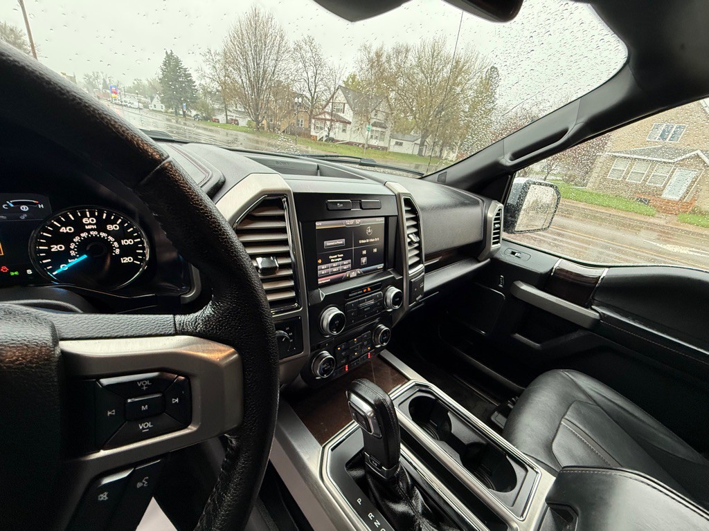2015 Ford F-150 Image 20