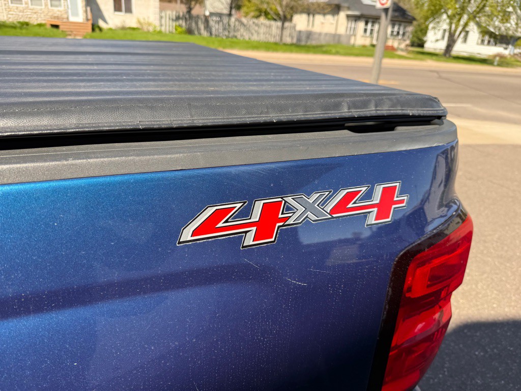 2015 Chevrolet Silverado 1500 Image 12