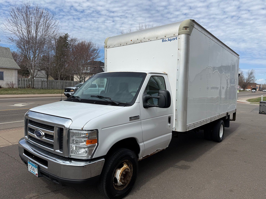 2017 Ford Econoline Image 7