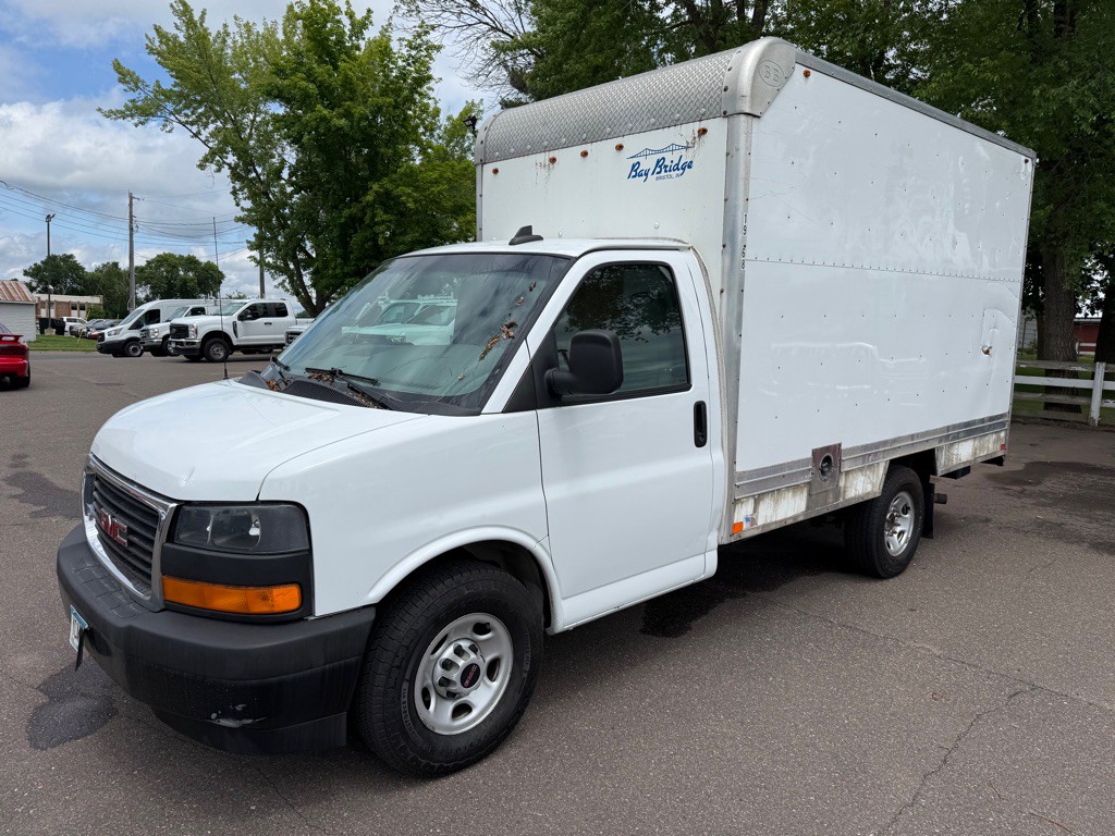 2018 GMC Savana Image 7