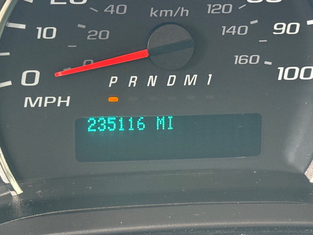 2018 GMC Savana Image 18