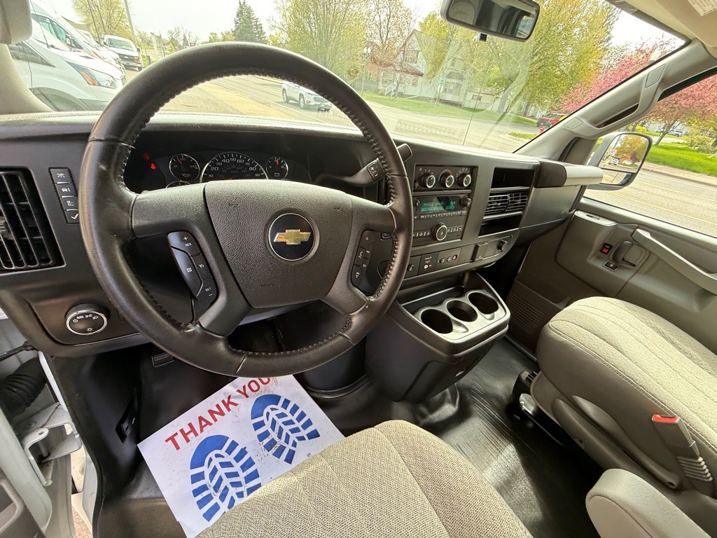 2023 Chevrolet Express Image 21