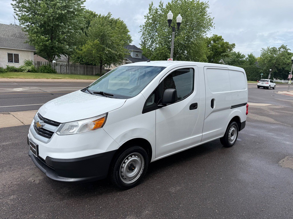 2015 Chevrolet Express Image 12