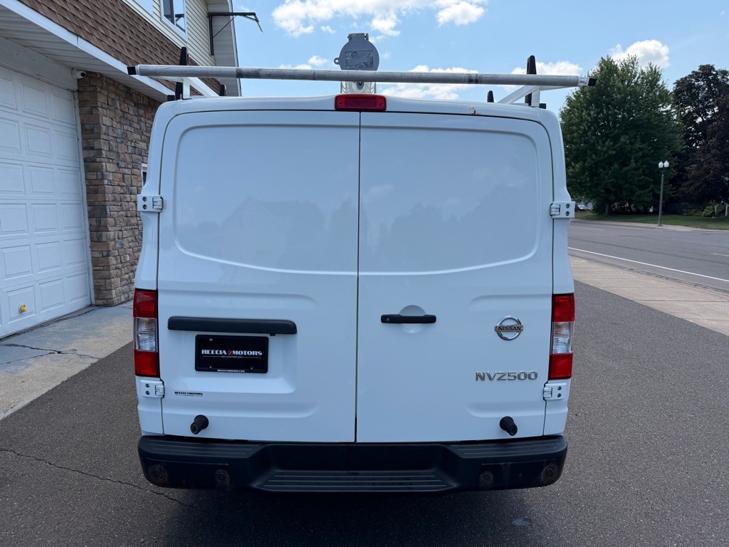 2019 Nissan NV Image 4