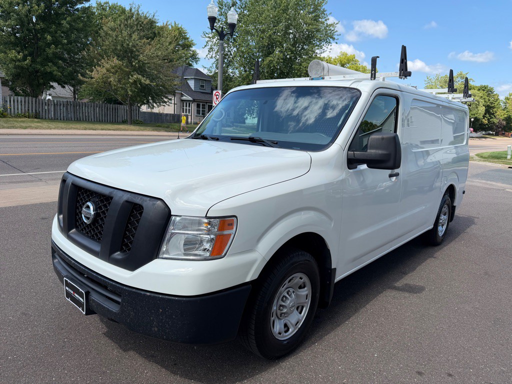 2019 Nissan NV Image 8