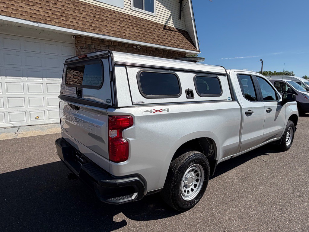 2021 Chevrolet Silverado 1500 Image 3