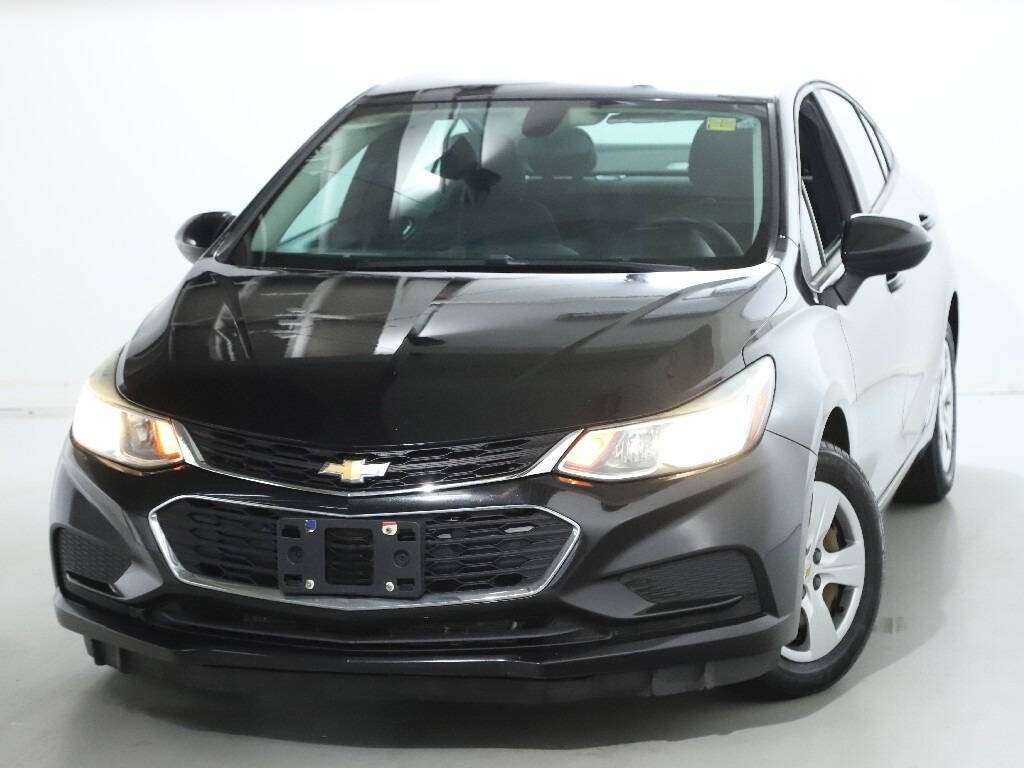 2017 Chevrolet Cruze Image 3