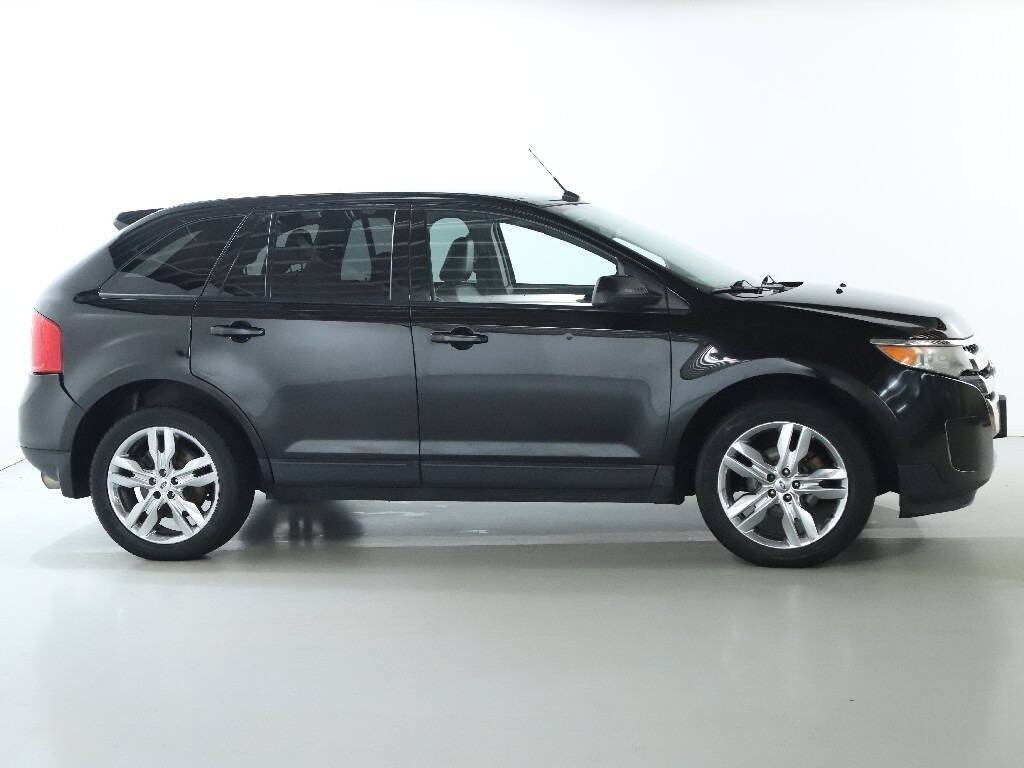 2012 Ford Edge Image 11