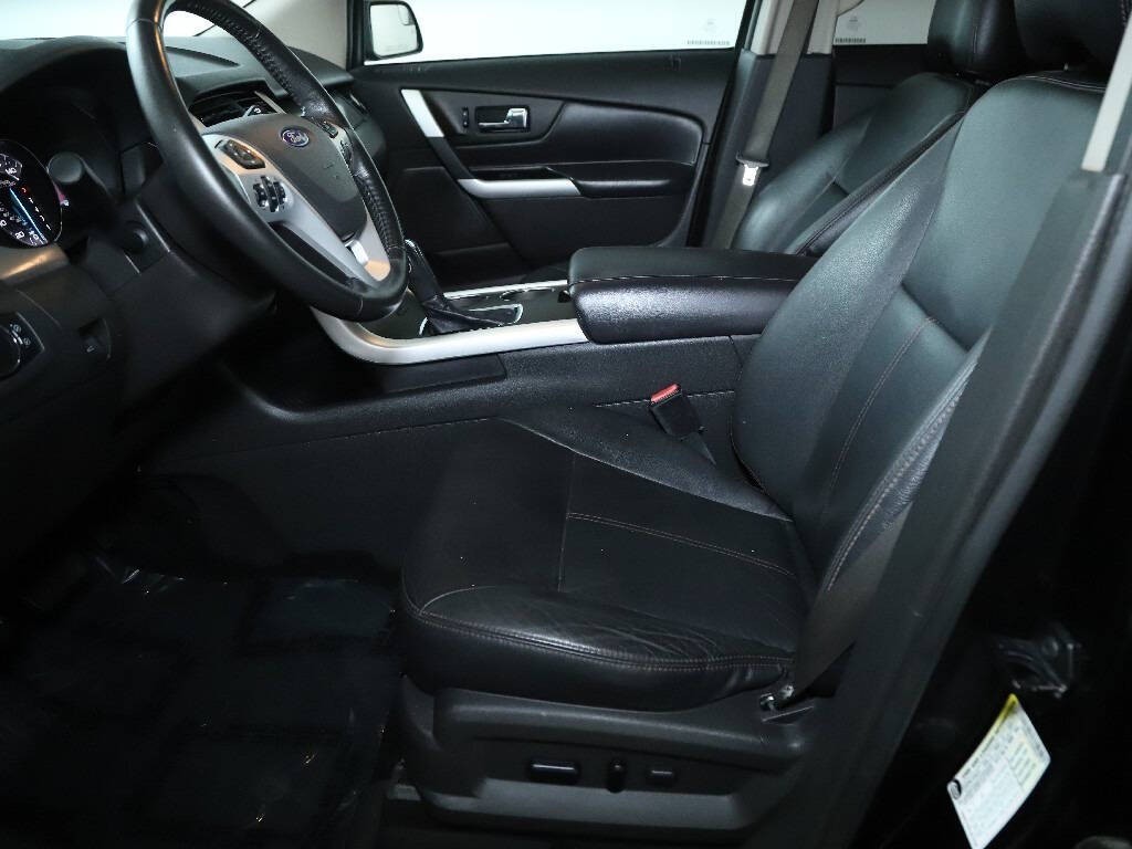 2012 Ford Edge Image 19