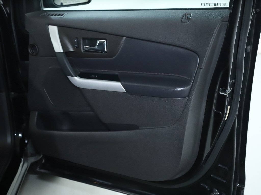 2012 Ford Edge Image 33