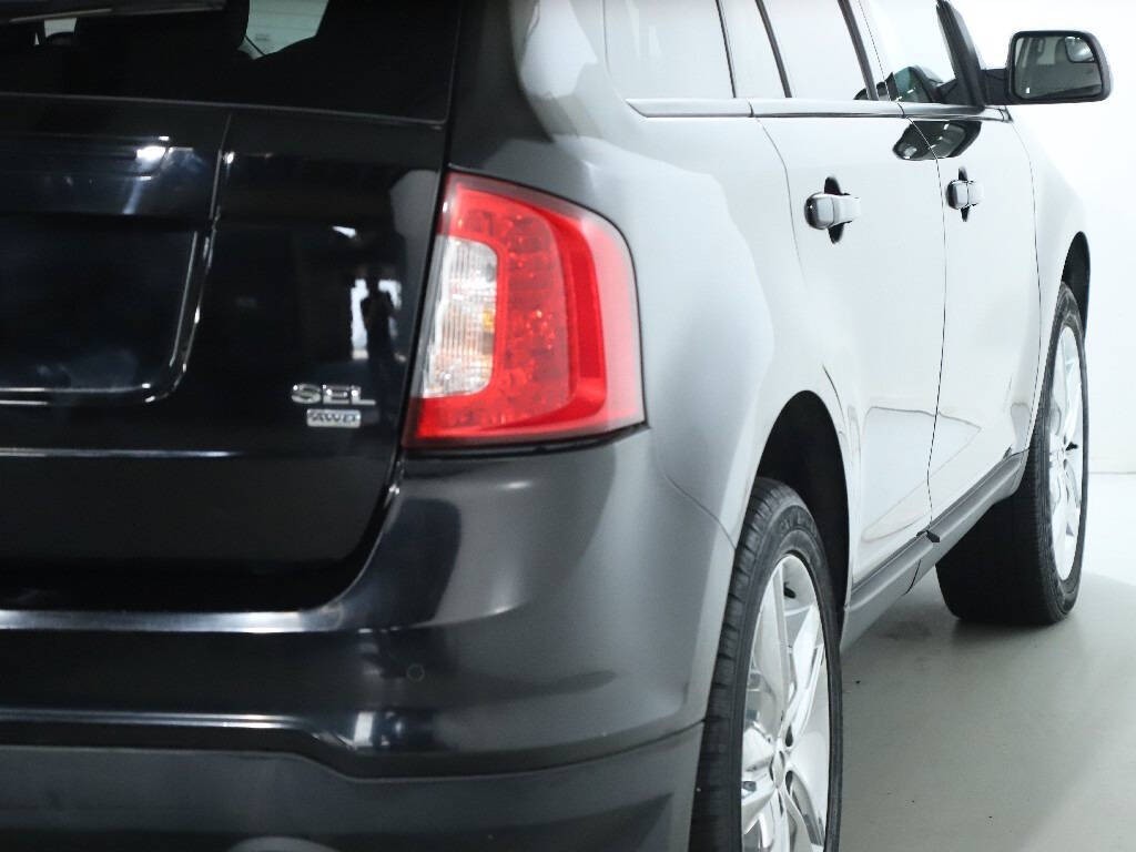 2012 Ford Edge Image 45