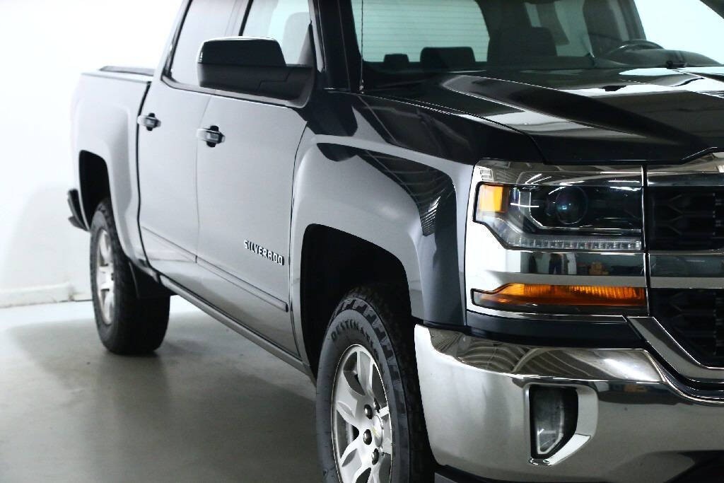2018 Chevrolet Silverado 1500 Image 8