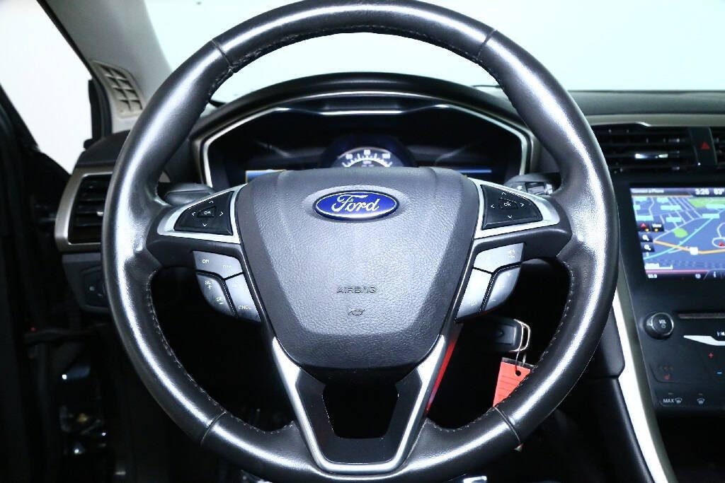 2014 Ford Fusion Image 21