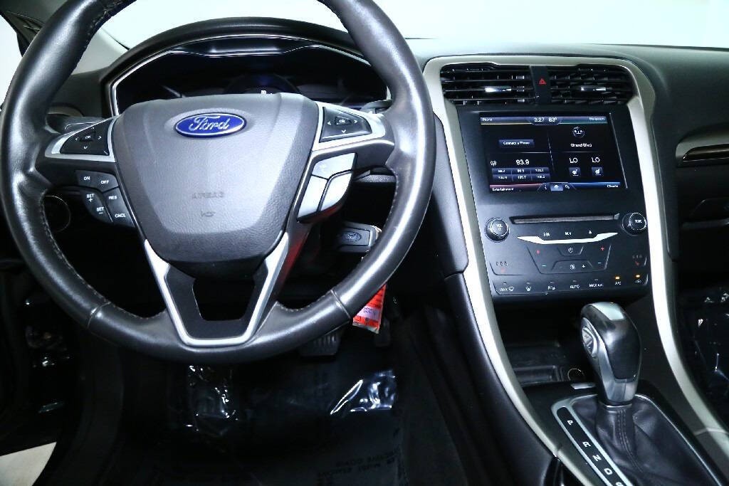 2014 Ford Fusion Image 26