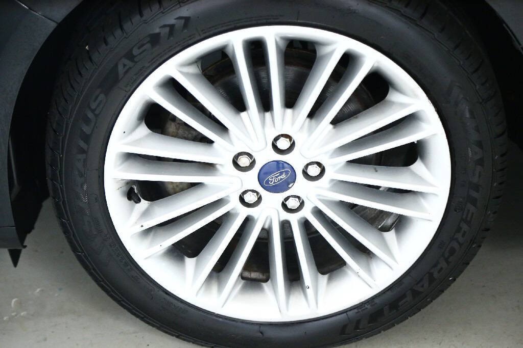 2014 Ford Fusion Image 34