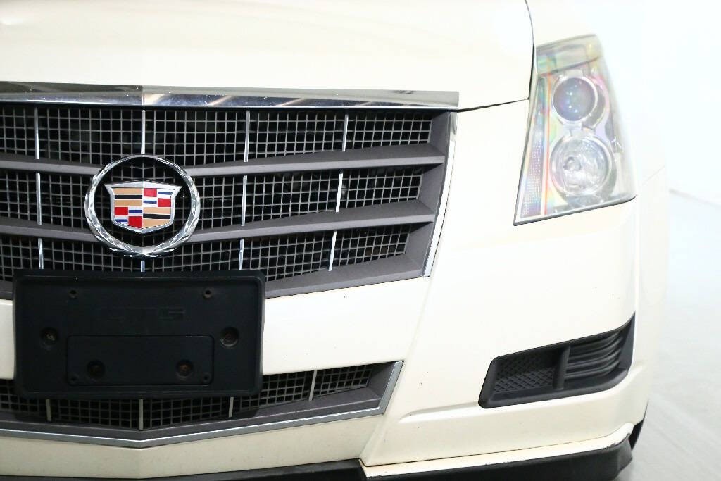 2010 Cadillac CTS Image 7