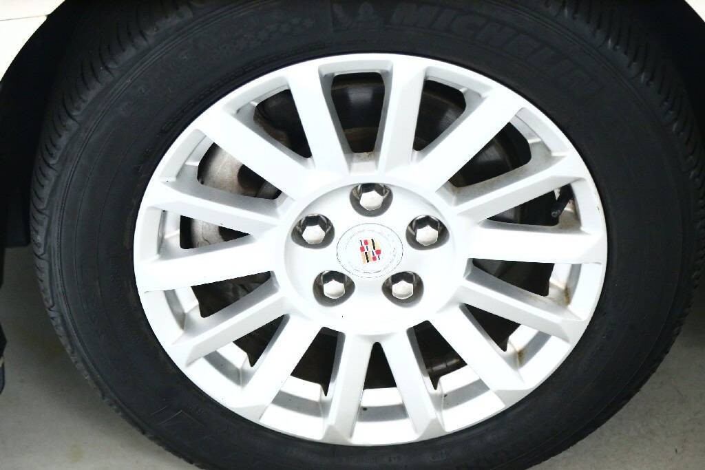 2010 Cadillac CTS Image 33