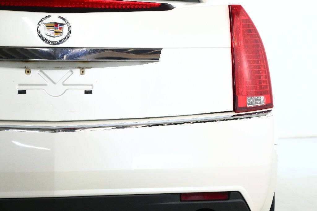 2010 Cadillac CTS Image 40