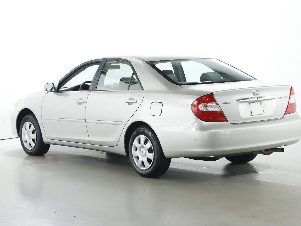 2004 Toyota Camry Image 34