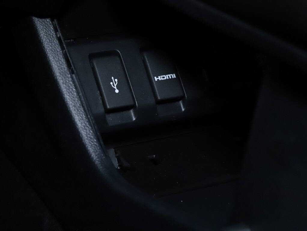 2017 Honda HR-V Image 32