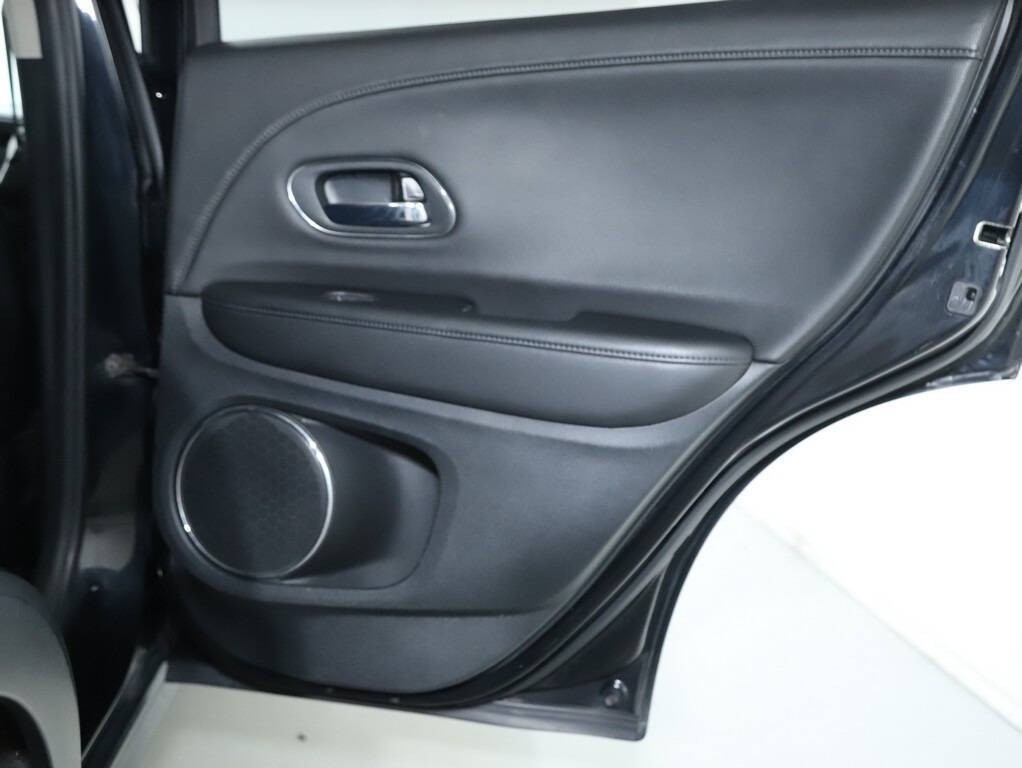 2017 Honda HR-V Image 37