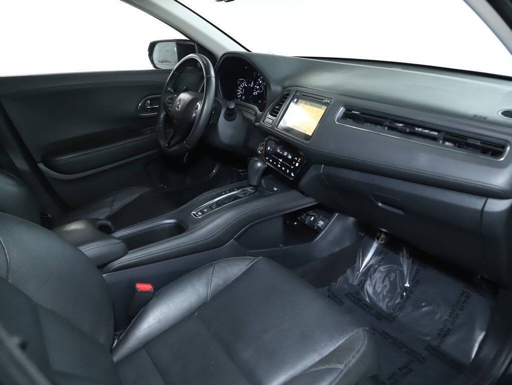 2017 Honda HR-V Image 40