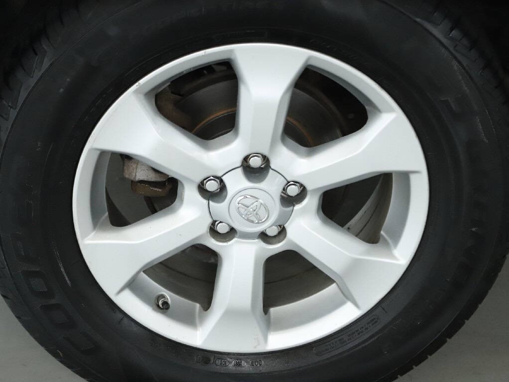 2010 Toyota Rav4 Image 12