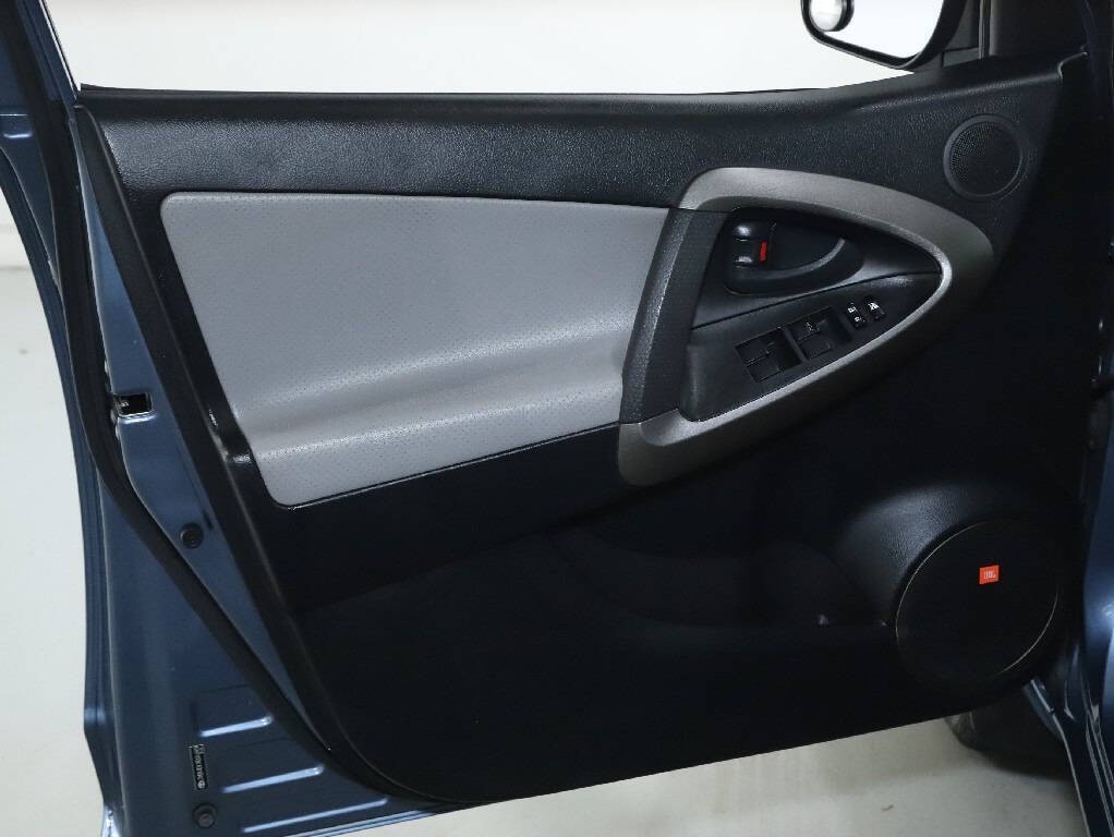 2010 Toyota Rav4 Image 15