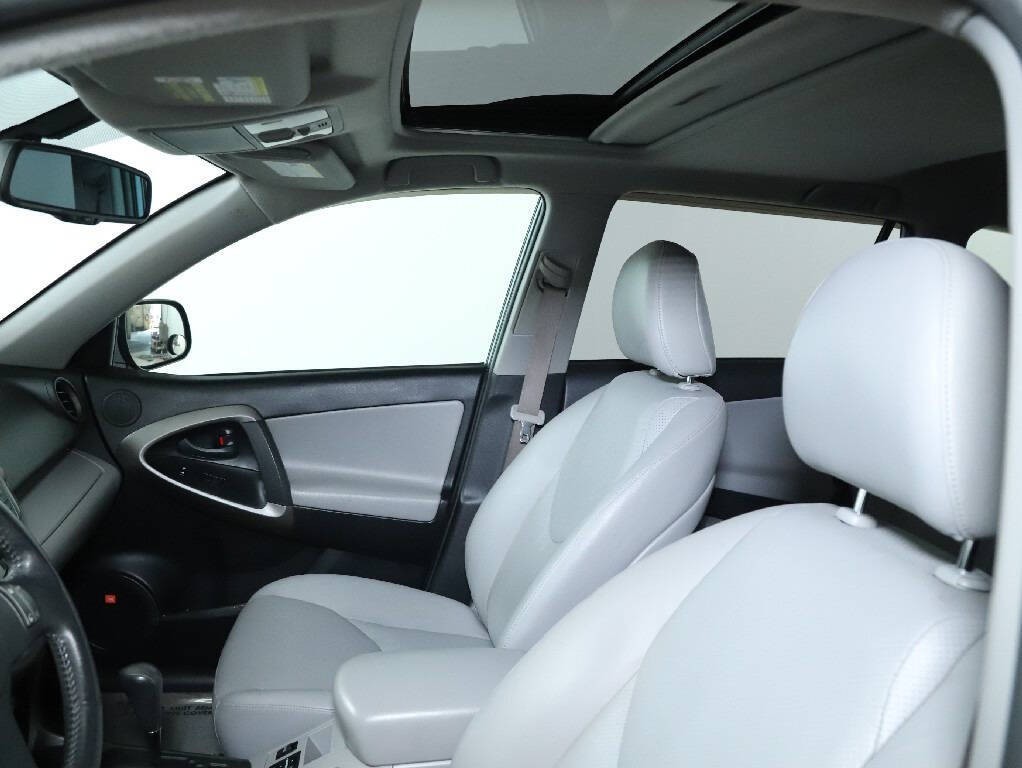 2010 Toyota Rav4 Image 19