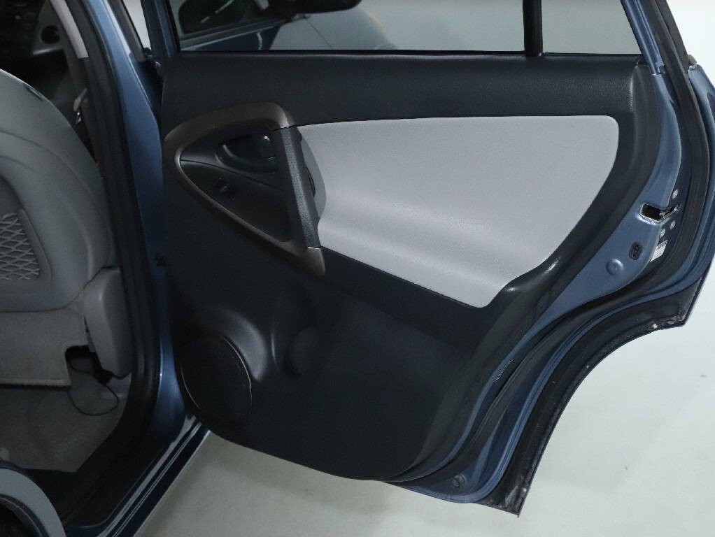 2010 Toyota Rav4 Image 29