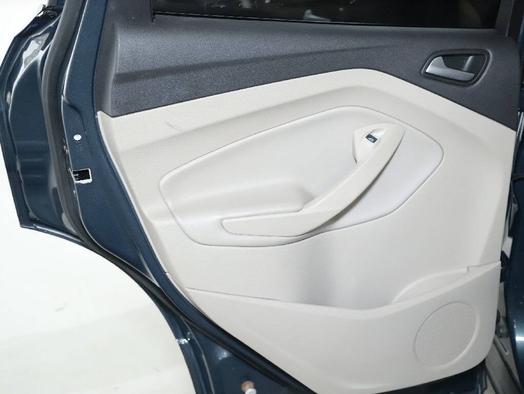 2019 Ford Escape Image 13