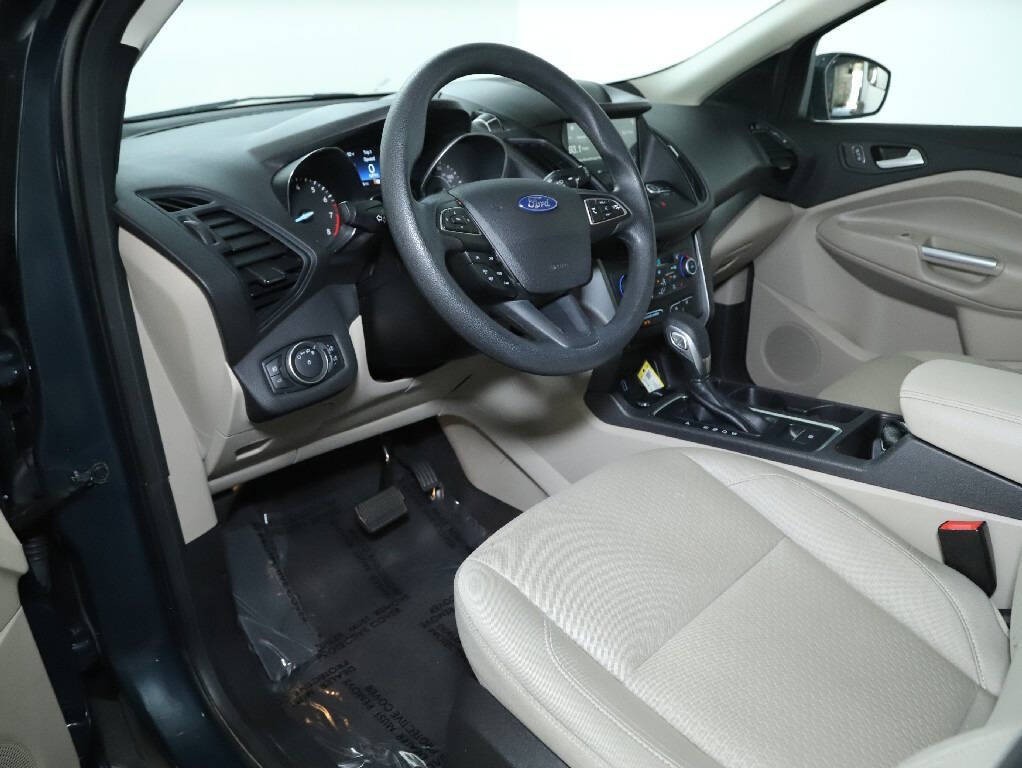 2019 Ford Escape Image 17