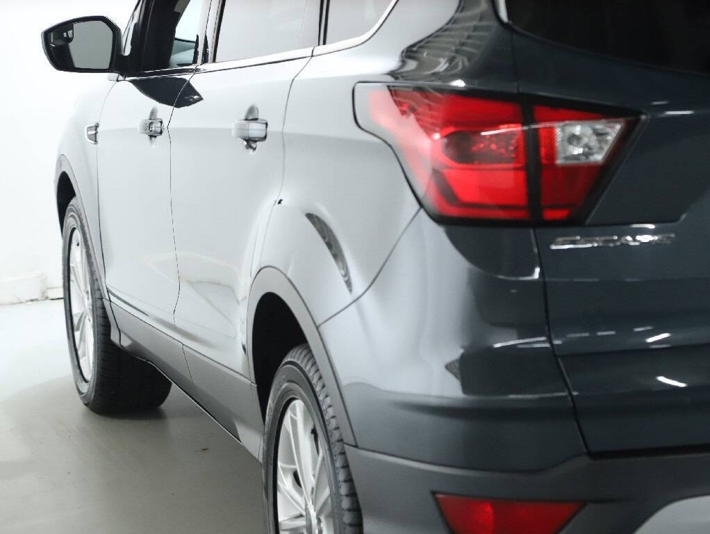 2019 Ford Escape Image 40