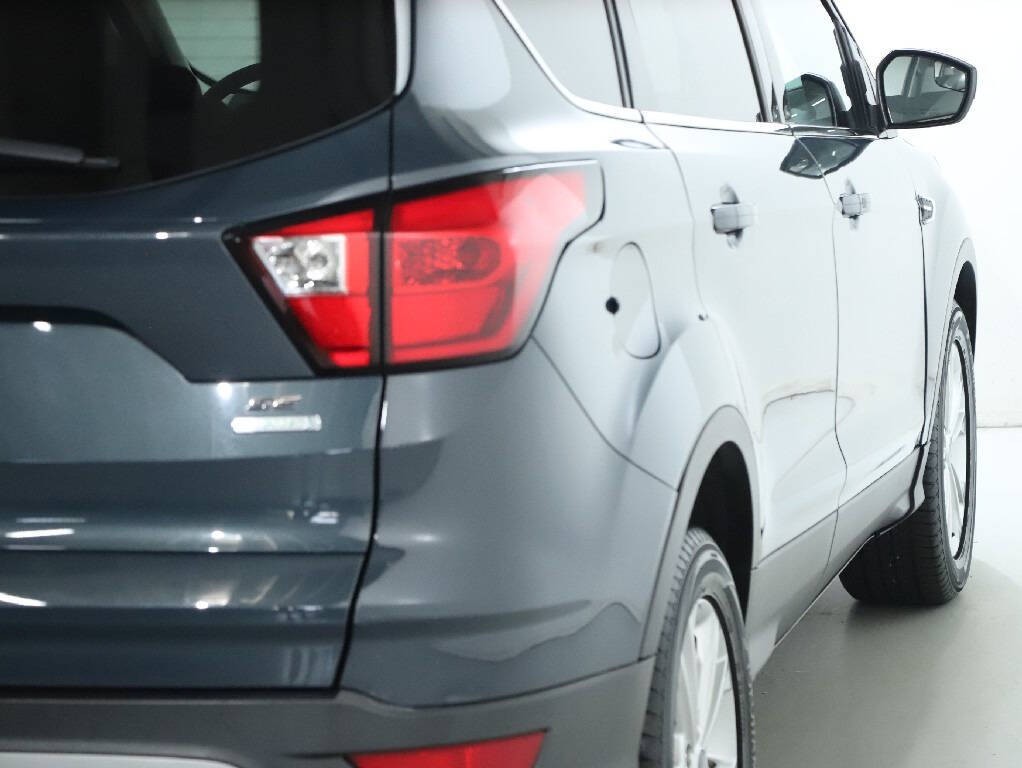 2019 Ford Escape Image 44