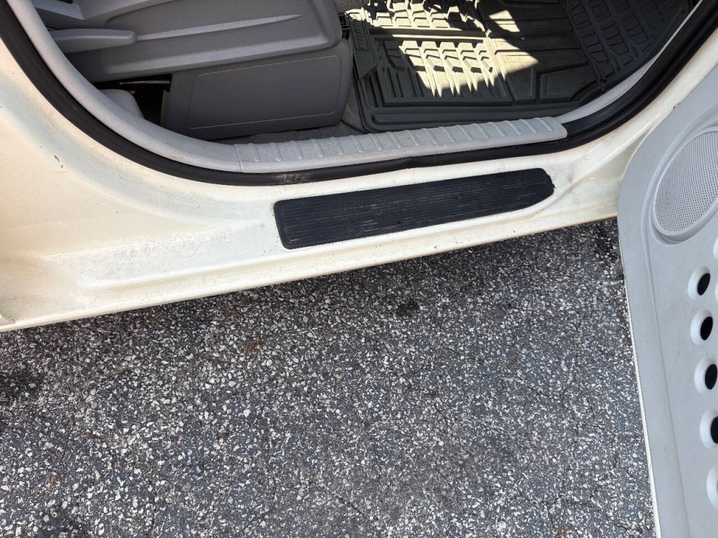 2007 Chrysler PT Cruiser Image 16