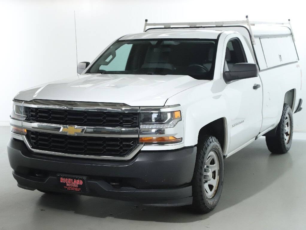 2018 Chevrolet Silverado 1500 Image 1