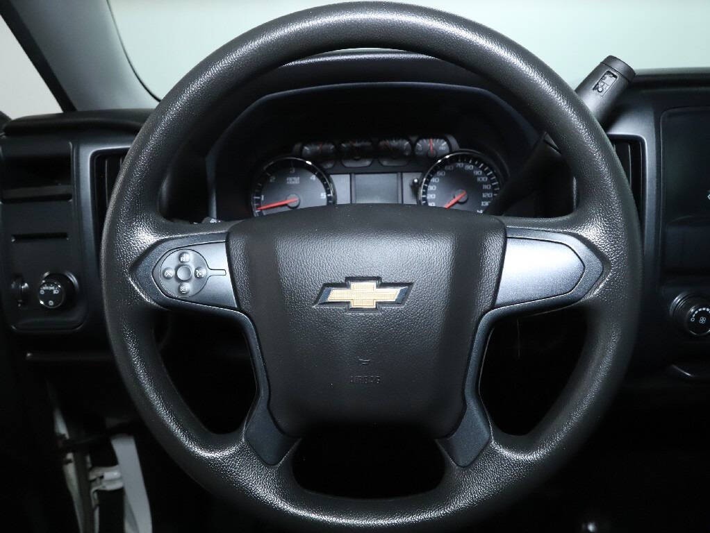 2018 Chevrolet Silverado 1500 Image 18