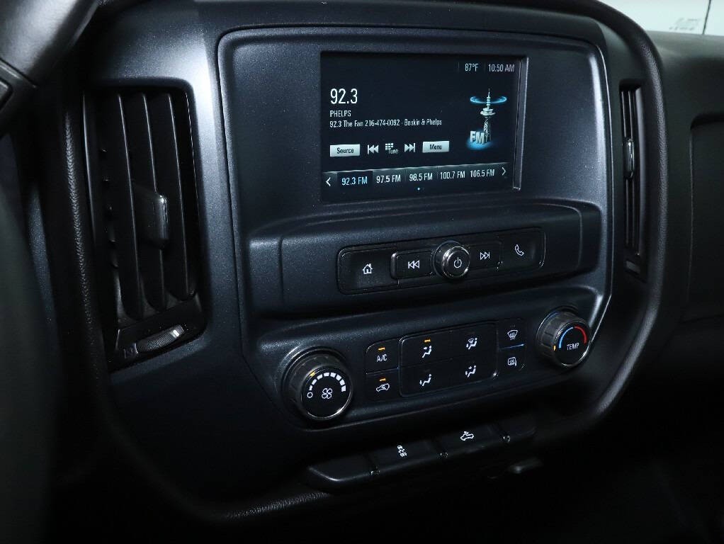 2018 Chevrolet Silverado 1500 Image 21